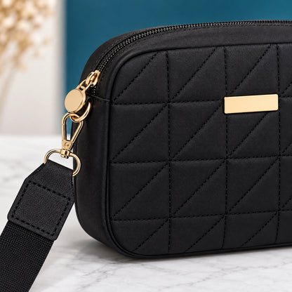 Bolso Manos Libres Negro con Diseño Geométrico | Compacto y Elegante